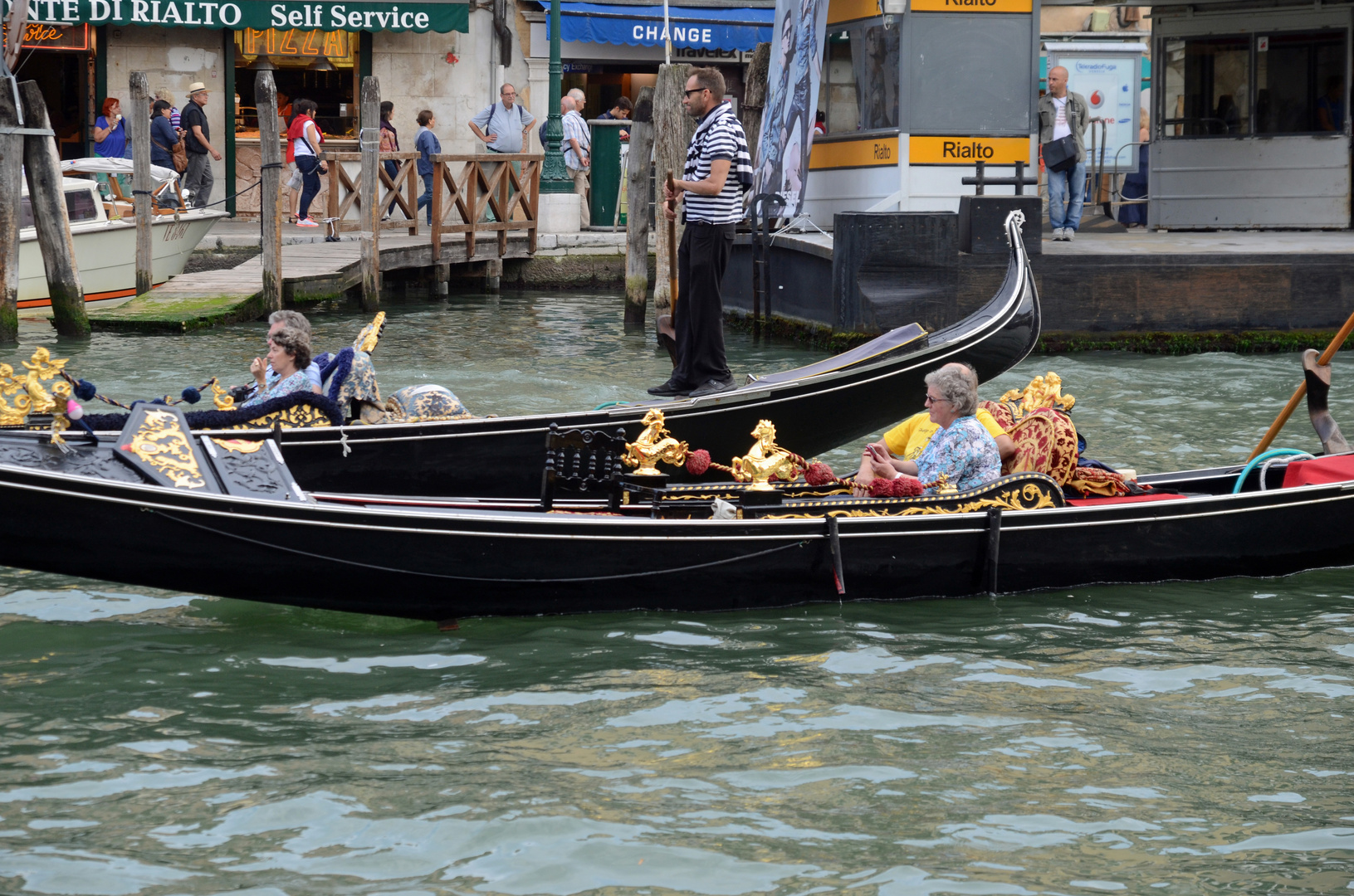 Gondola vor Rialto