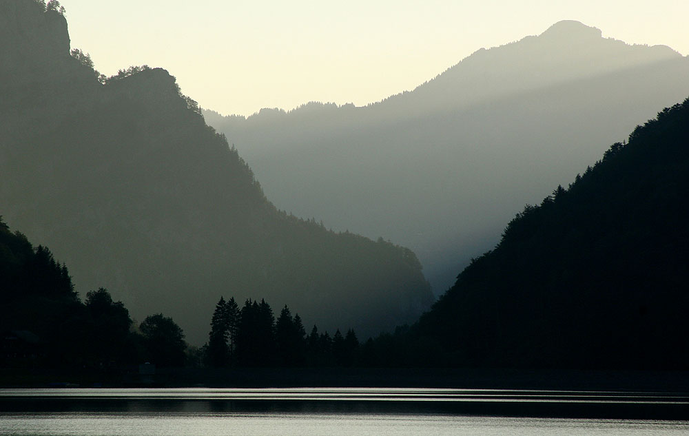 good morning Klöntalersee