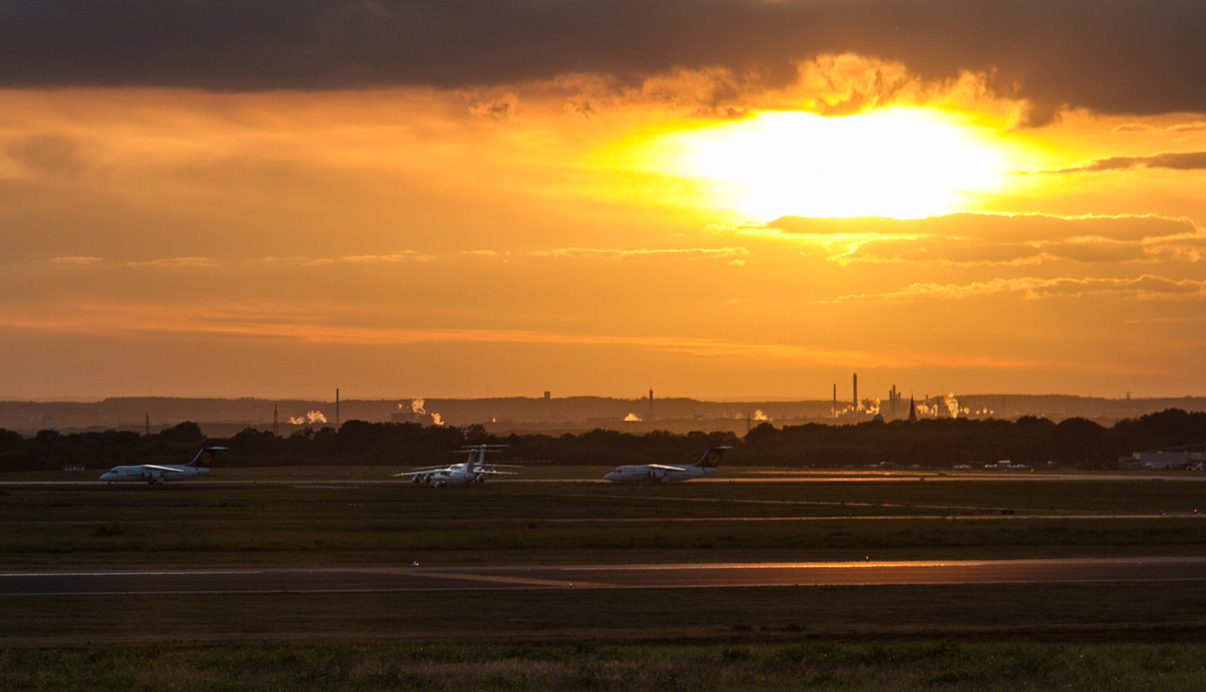 Good night Cologne-Bonn Airport