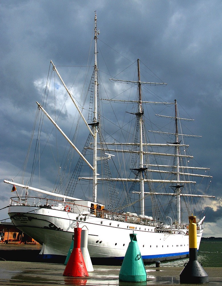 "Gorch Fock 1."