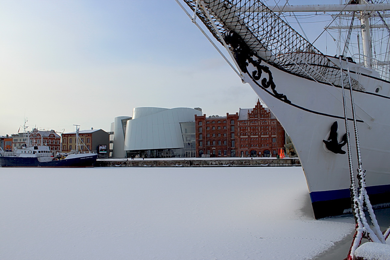 Gorch Fock 1 im Hafen von Stralsund