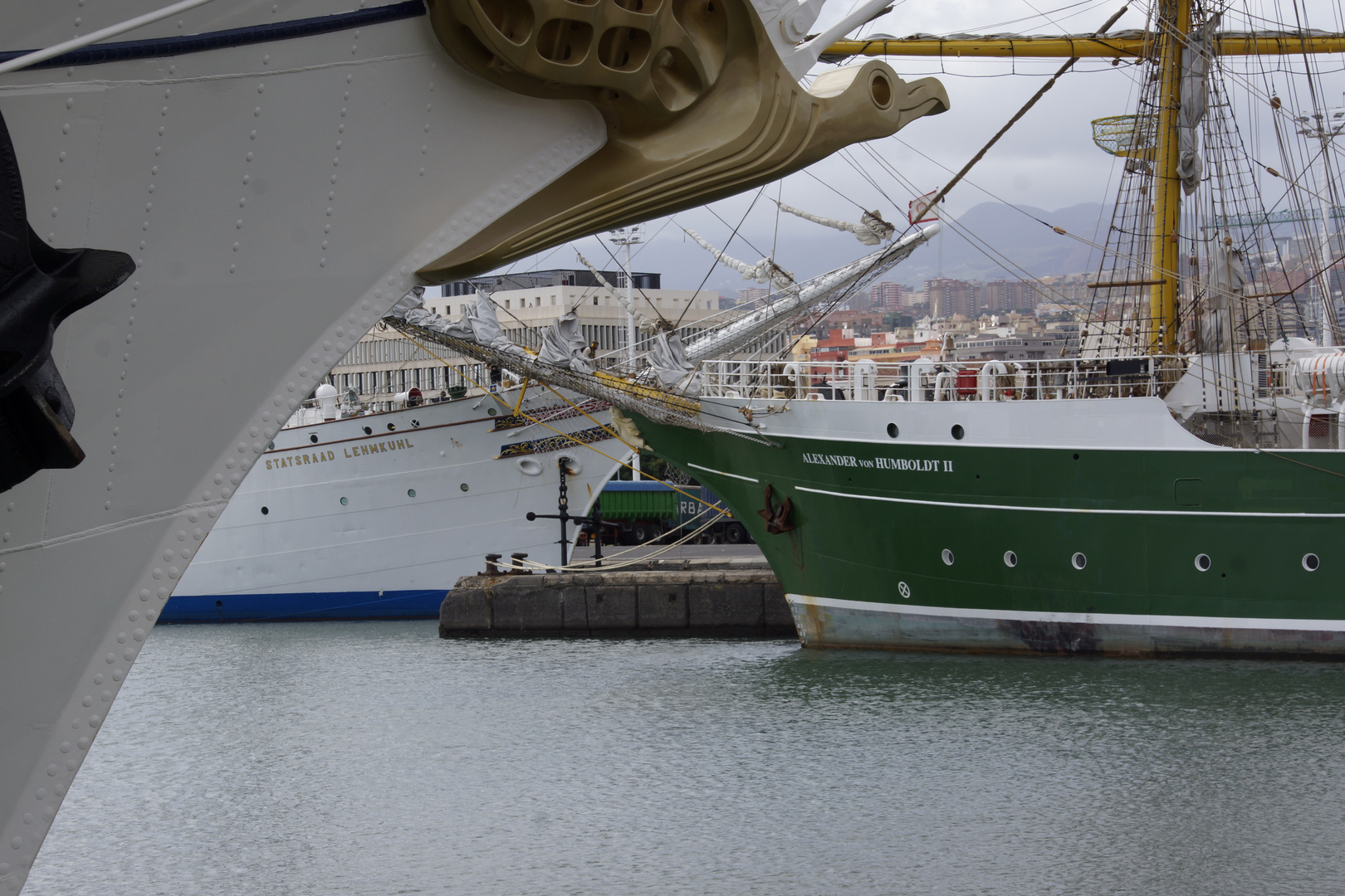 Gorch Fock und 2 weitere