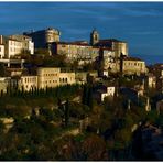 Gordes façon-nuit...