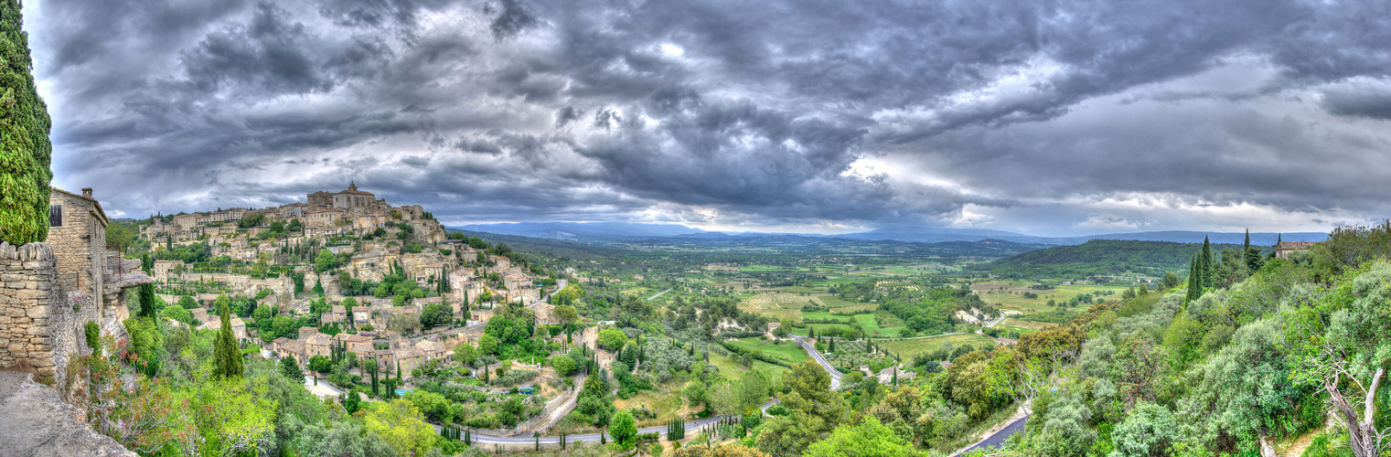 Gordes Panorama