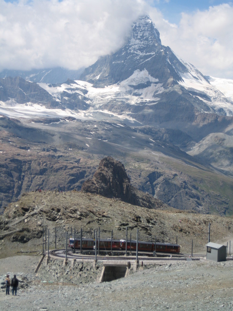 Gornergratbahn mit Matterhorn