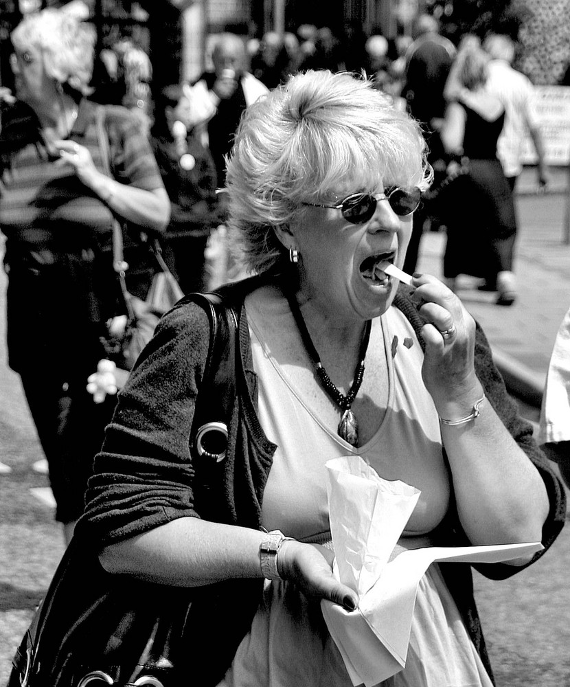 'Gosh! These chips are awesome'.