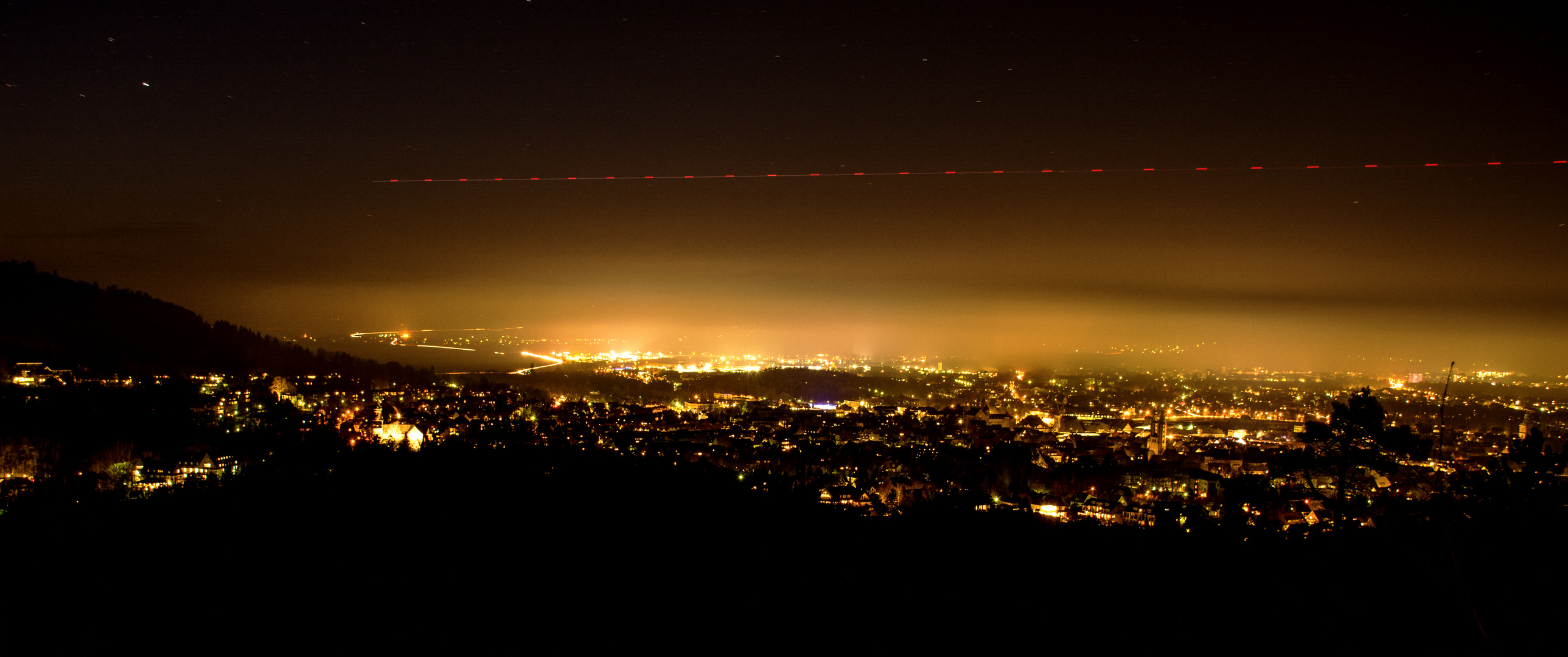 Goslar bei Nacht... fliegen sogar Ufos am Himmel :-)