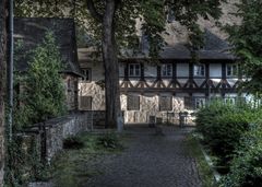 Goslar - Fassade vom Heiligen-Kreuz, entlang der Gose