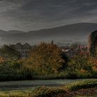 GosLar " GosLar im Herbst am Frühenmorgen, mit Blick auf dem Teufelsturm"