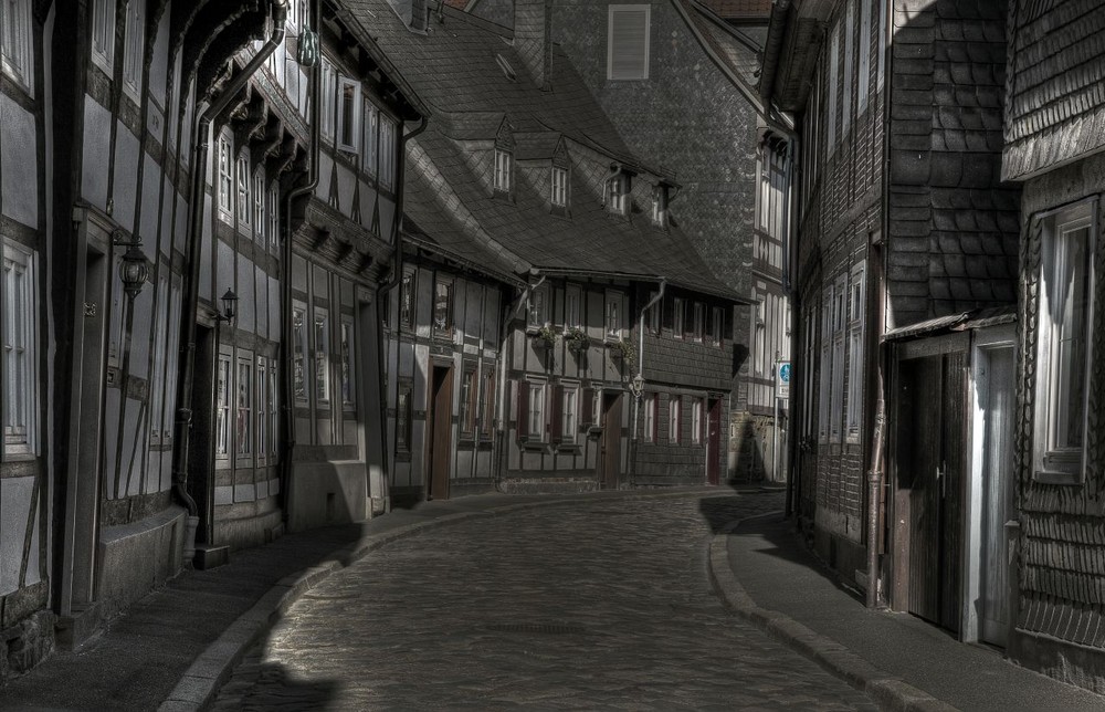 Goslar-Oberstadt " Morgenidylle in der Peterstraße, mit schönen Fachwerkhäusern "