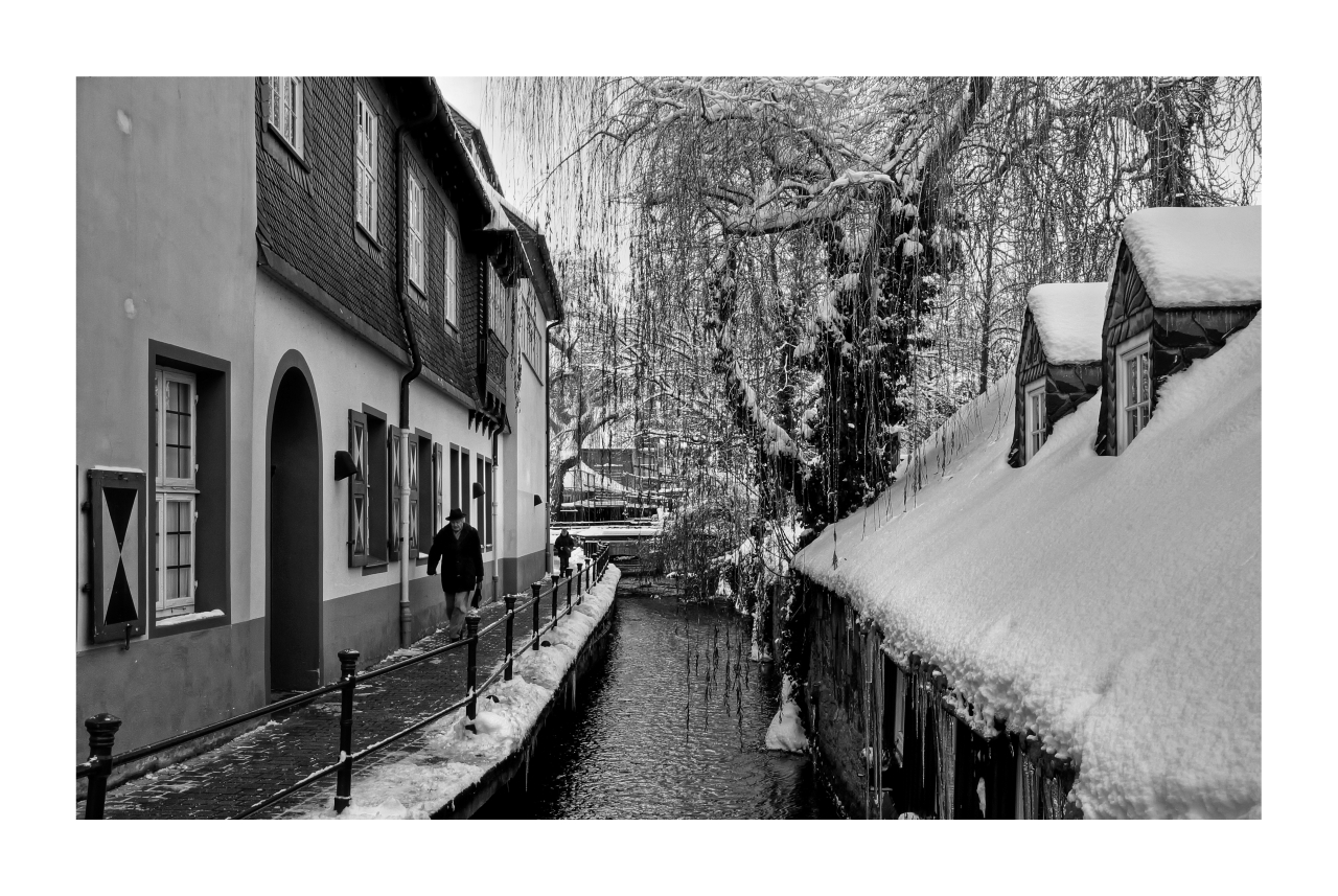 GosLar - Unter - Stadt " An der Abzucht, am Frühenmorgen"