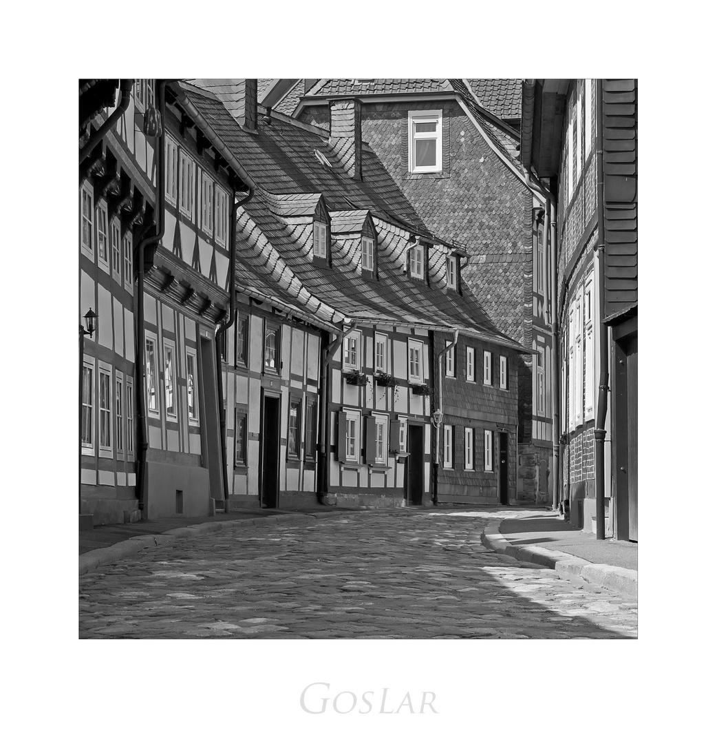GosLarer-Impressionen " schöne Häuserzeile, in der Peterstrasse...."