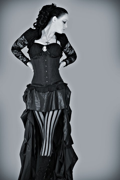 Goth-Burlesque-Steampunk^^