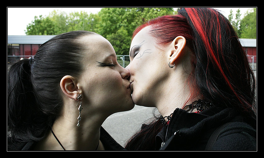 gothic kisses