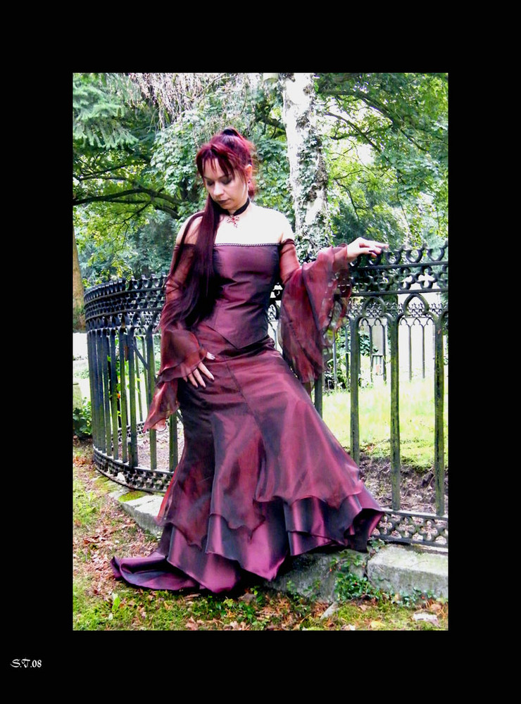 gothic-lady