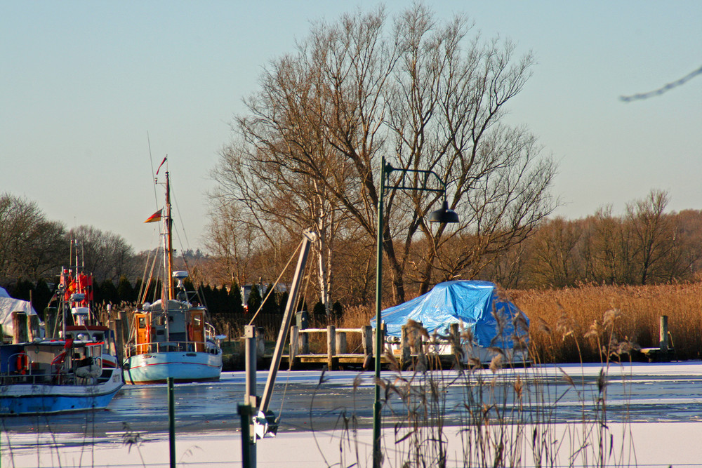 Gothmunder Fischereihafen im Winter