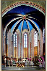 gotischer Hochaltar im Nazarener Stil