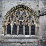 gotisches Fenster an der Kathedrale zu Exeter 3