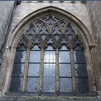 gotisches Fenster an der Kathedrale zu Exeter 4