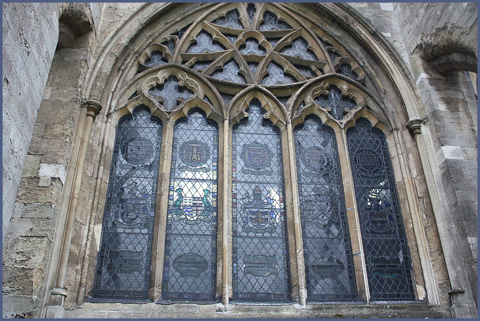 gotisches Fenster der Kathedrale von Exeter 1