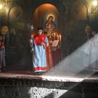 Gottesdienst im Kloster Sevanavank 01