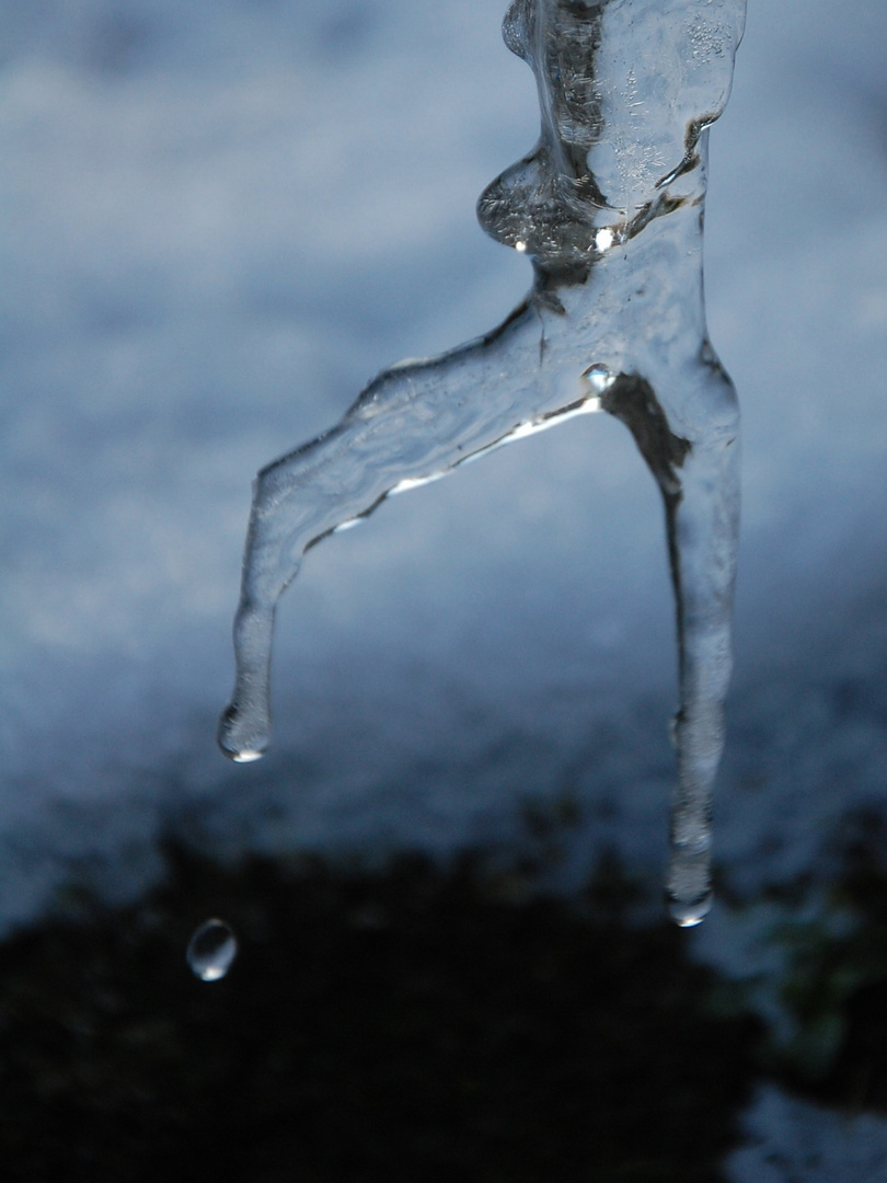 Goutte d'eau en suspension