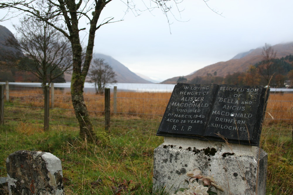 Grab am Loch Shield