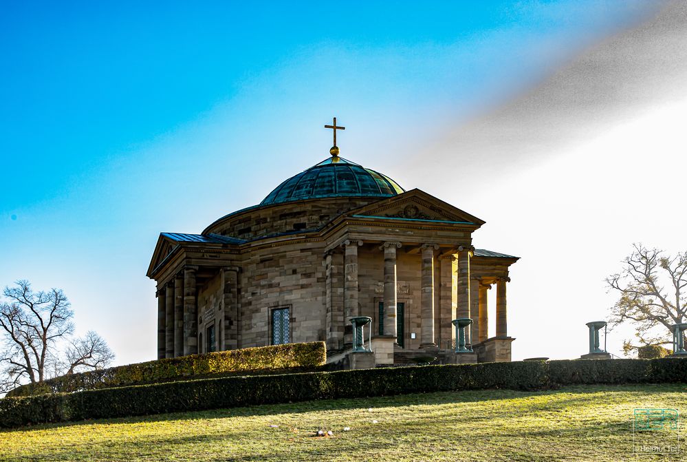 Grabkapelle  -  steinernen Zeitzeugen 