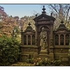 "Grabmal auf dem Hauptfriedhof Kaiserslautern"