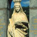 Grabmals-Figur in Lourdes