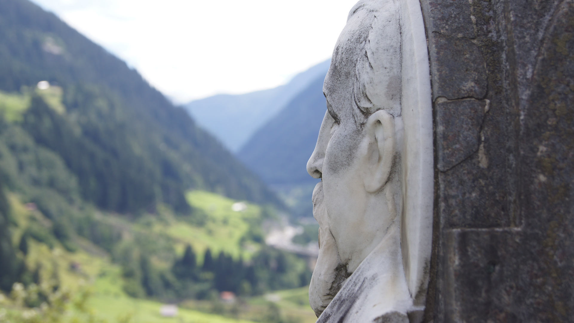 Grabstein Antonini Friedhof Wassen