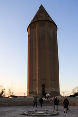 Grabturm Gonbad-e Qabus (2)