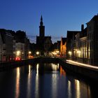 Gracht bei Nacht