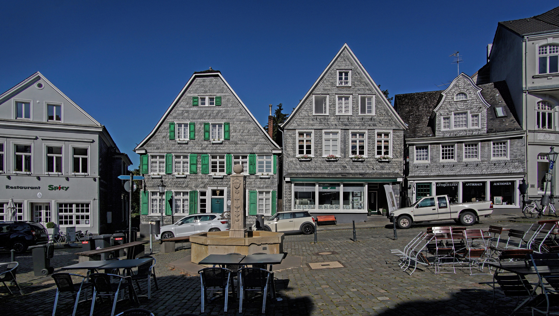 Gräfrather Marktplatz