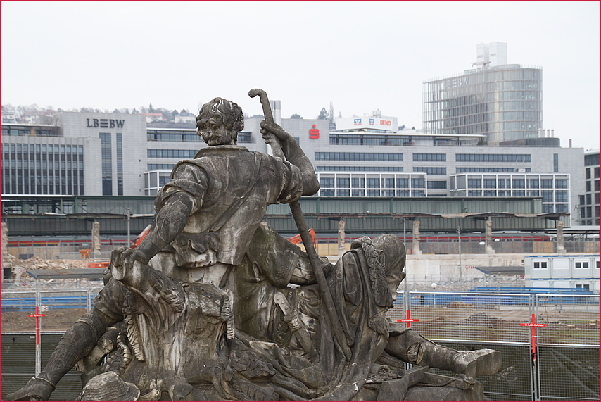 Graf Eberhard blickt aufs Baugelaende ... Stuttgart K21 10.03.2012