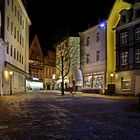 Graf-Engelbert-Platz @night