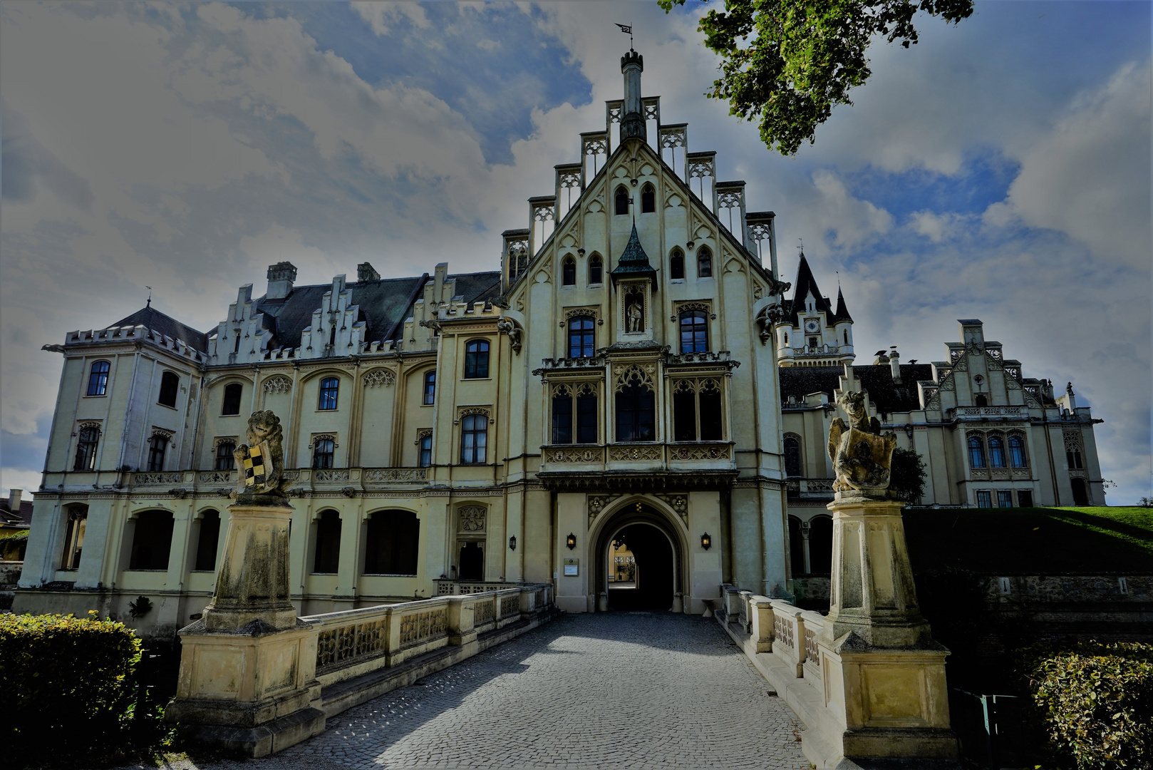 Grafenegg Main entrance