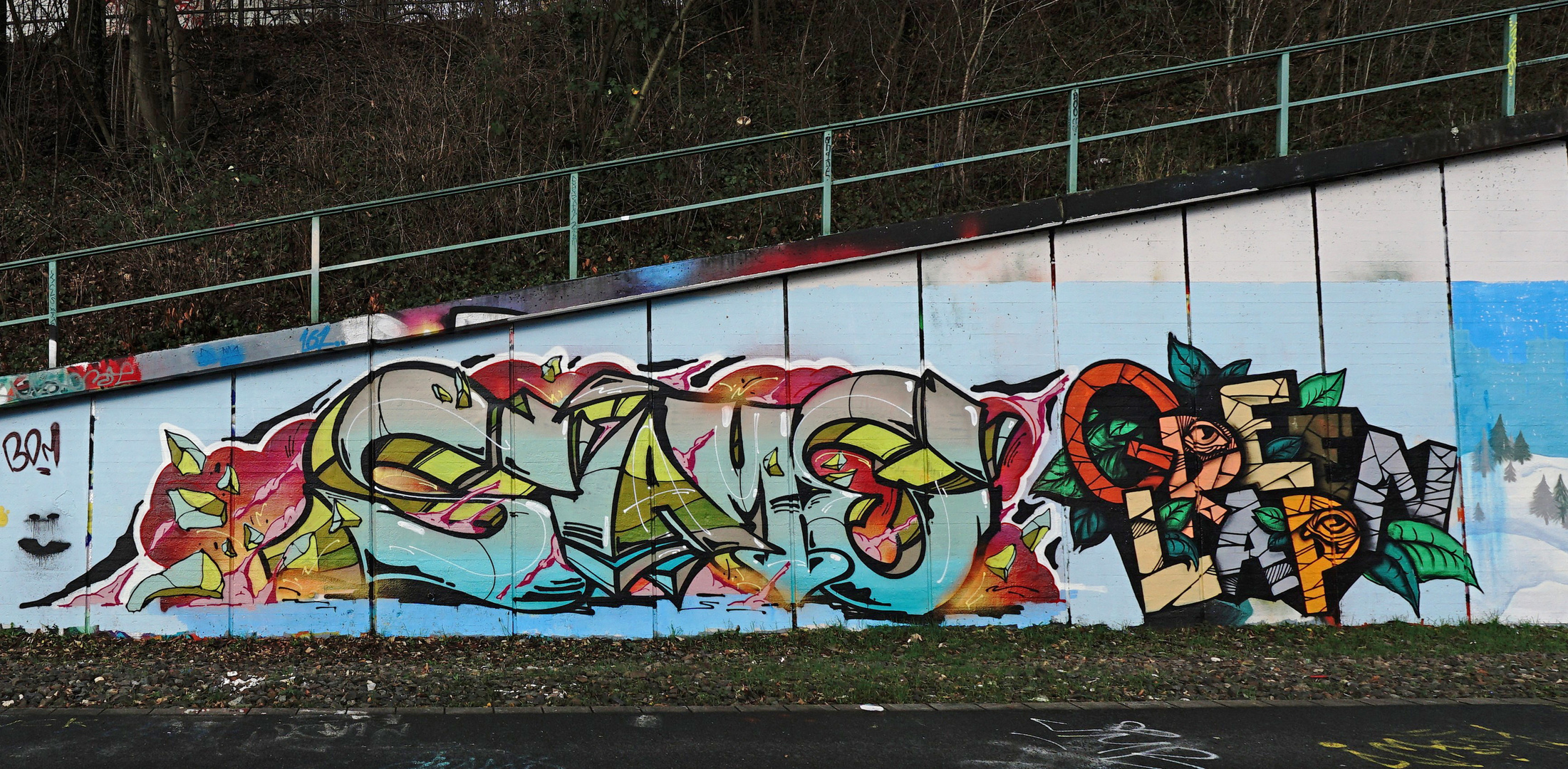 Graffiti an der Trasse