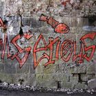 Graffiti in Bahnunterführung
