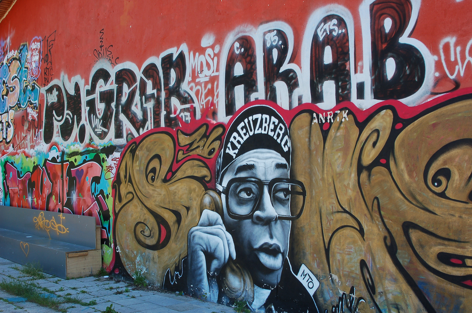 Graffiti in Berlin Kreuzberg