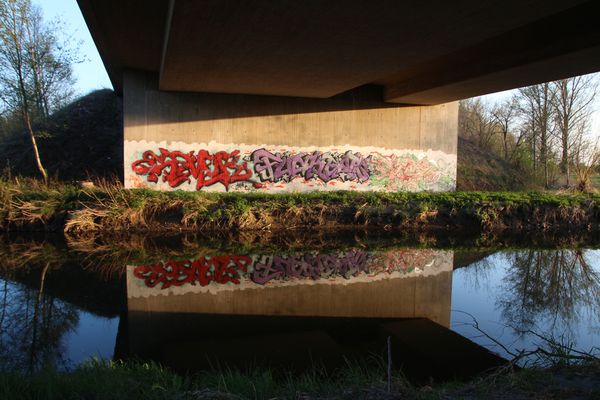 Graffiti unter der Brücke 2