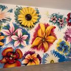 Graffitigestaltung mit Blumenmotiven 