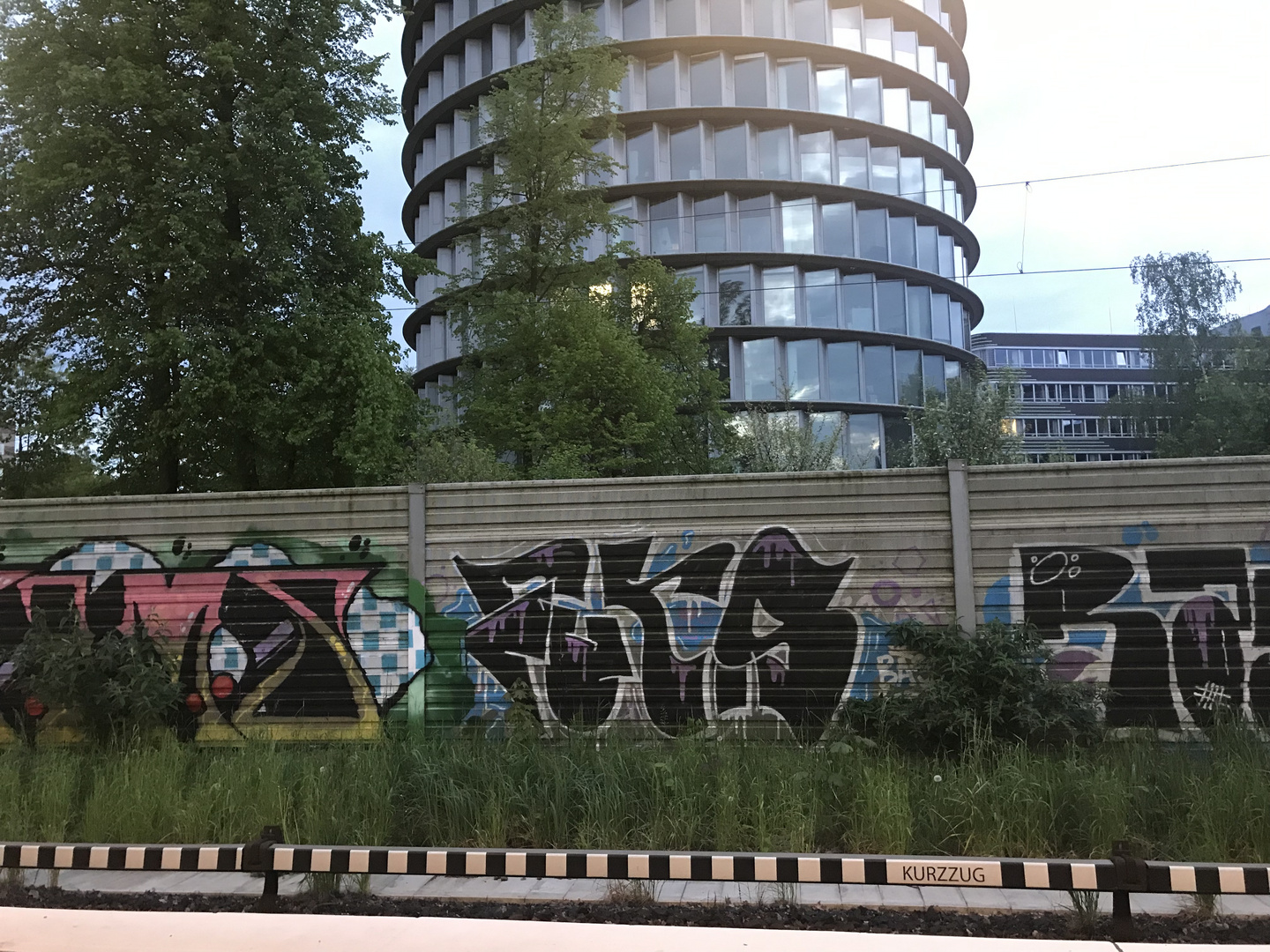 Graffitis an der U Bahn 