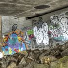 Graffitti unter der Brücke [HDR]