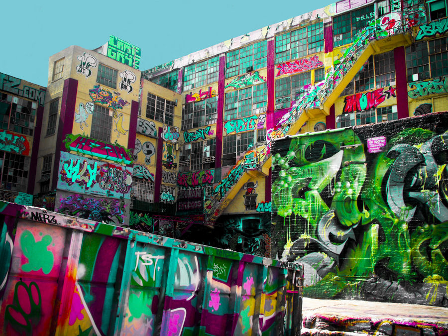 Graffity Building in Queens / New York