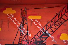 Grafitti in Industrieüberbleibseln - Rheinauen Duisburg