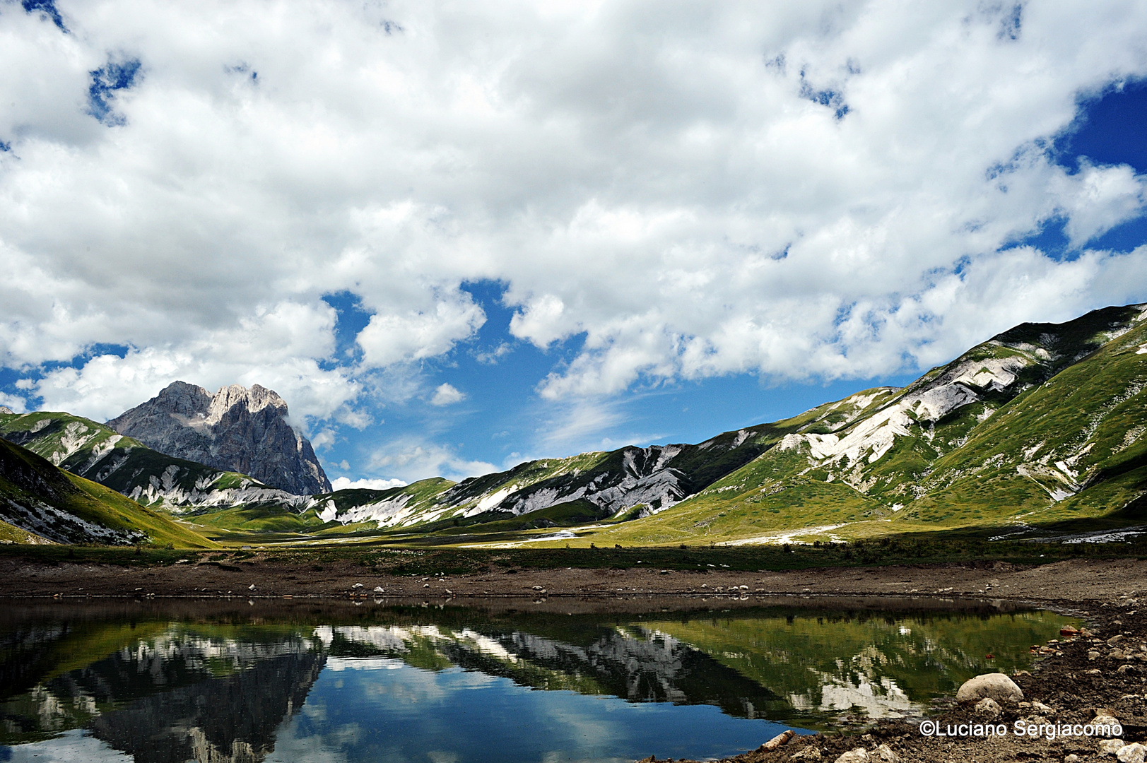 Gran Sasso nel lago