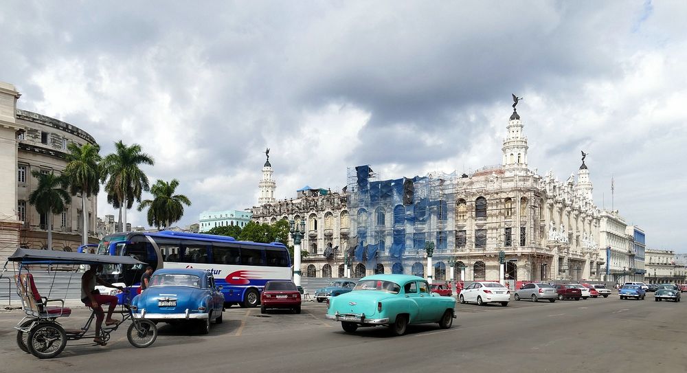 ...Gran Teatro de la Habana...