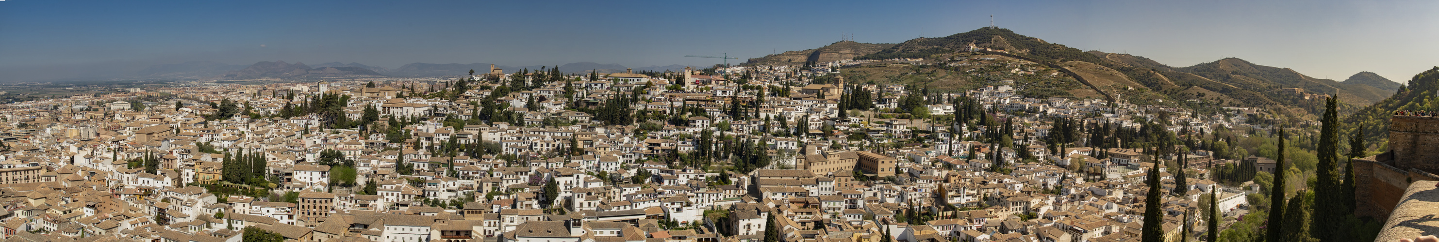  Granada