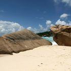 ...Grand Anse Granit Boulders...